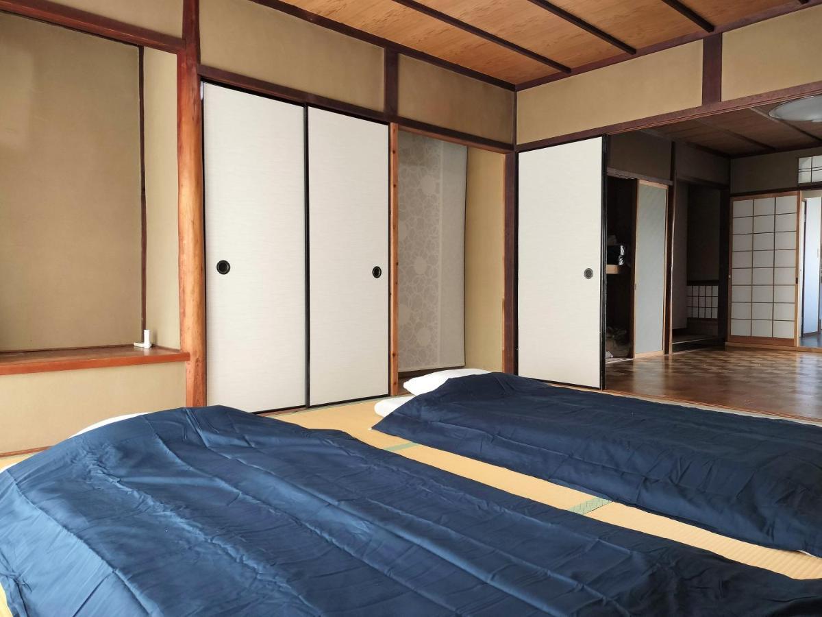 Retro Villa Fooga 昭和町屋貸切 風雅 Kinugasa المظهر الخارجي الصورة