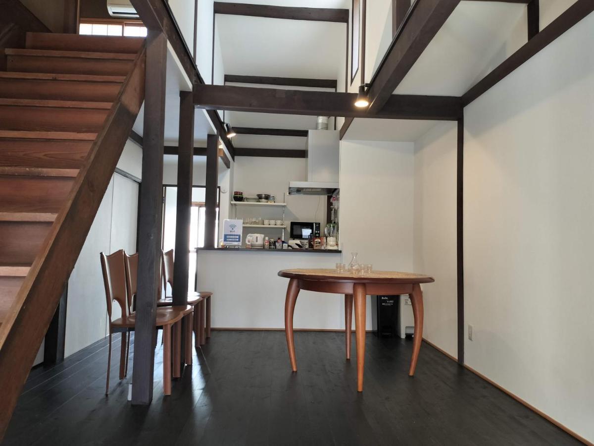 Retro Villa Fooga 昭和町屋貸切 風雅 Kinugasa المظهر الخارجي الصورة